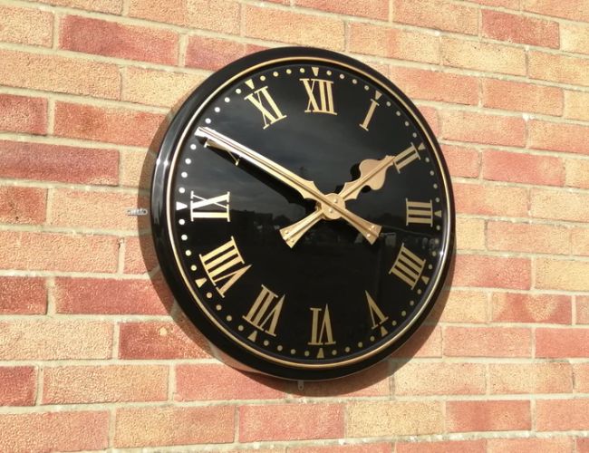 pavillion-clock