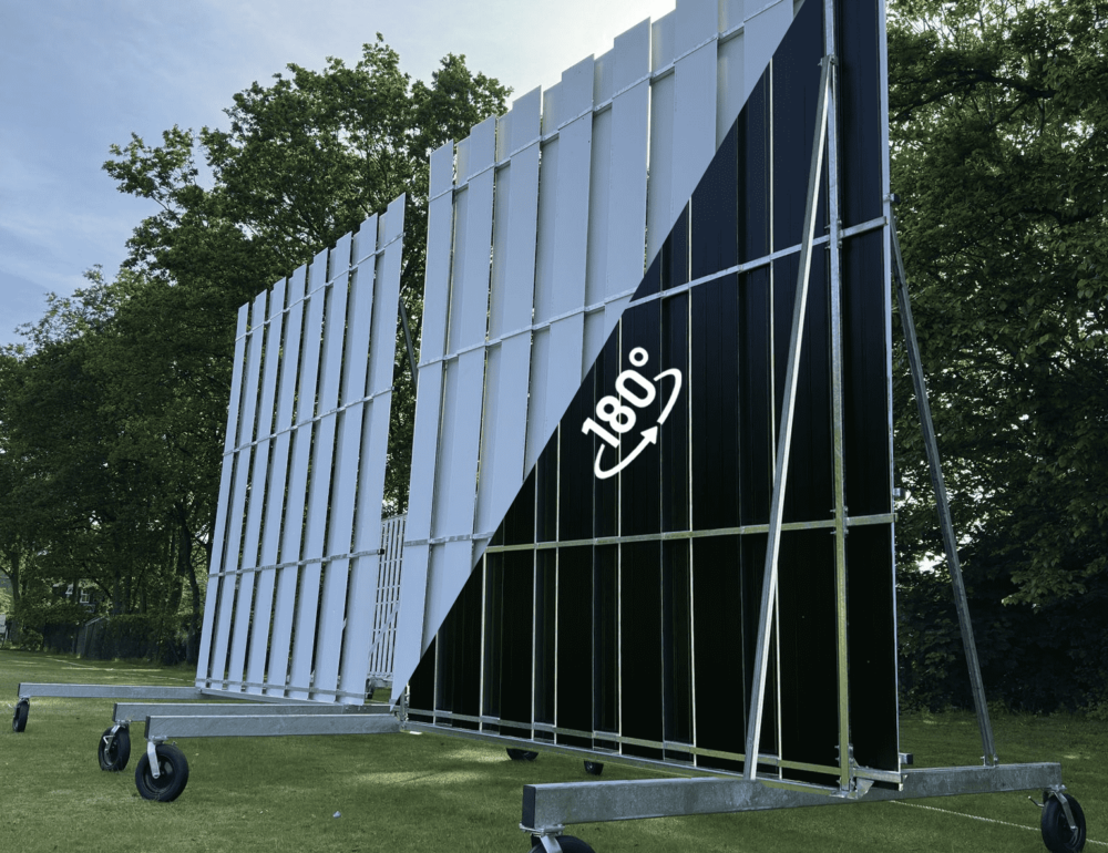 4.5m x 4.0m black and white swivel sight screen-min 4.5m x 4.0m black and white swivel sight screen-min